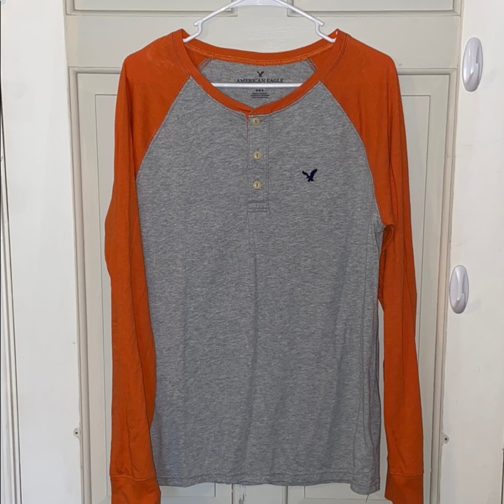 American Eagle long sleeve shirt